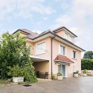  Appartement Independant En Maison A 15 Min De Lyon