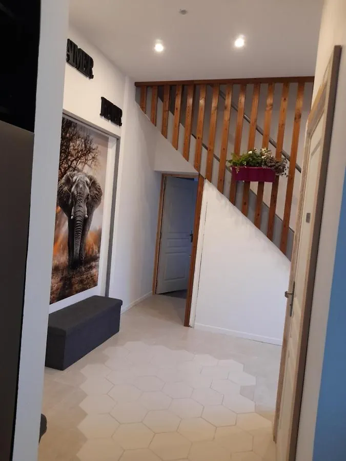 Homestay A Kwaba Ad Apartment Brens  France